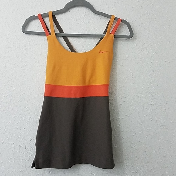 Nike Tops - 𝅺Nike Athletic tank top strappy small multicolored